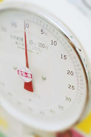 金箔製造会社が手掛けるハーフミラー