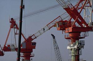 デザイン墓石等を扱う石高石材店について